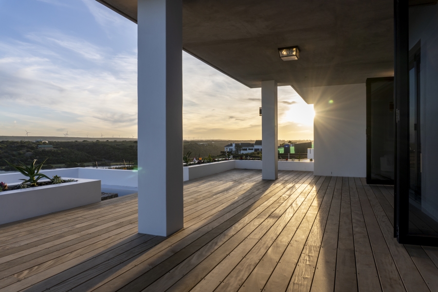 4 Bedroom Property for Sale in Kromme River Estate Eastern Cape